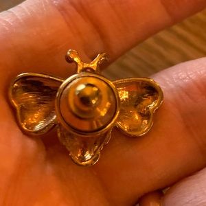 Jewelry - 💥4/$10💥 Gold-tone Bumble Bee Brooch/Pin Jewelry - 💥4/$10💥 Gold-tone Bumble Bee Brooch/Pin